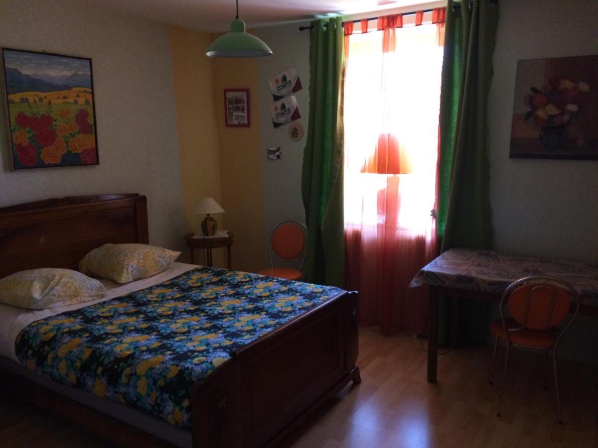 Auberge La Romaine Panzió Maizieres  Kültér fotó